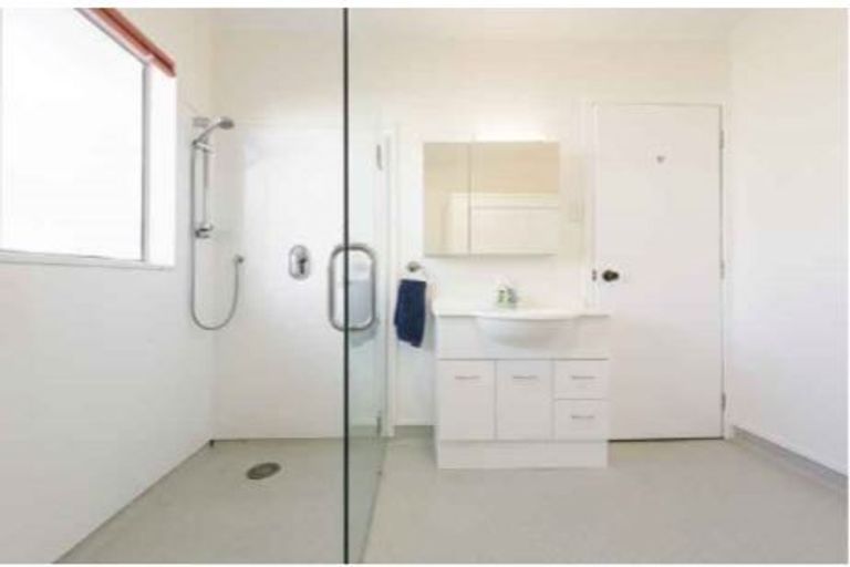 Photo of property in 73 Marine Parade, Seatoun, Wellington, 6022