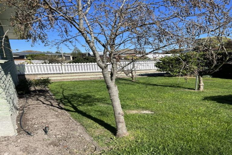 Photo of property in 9 Gow Place, Woolston, Christchurch, 8062