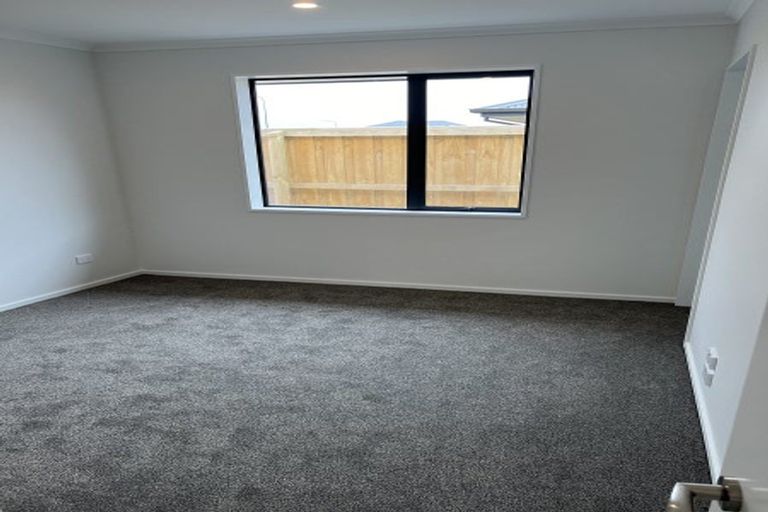 Photo of property in 5 Henshaw Street, Woodend, 7610