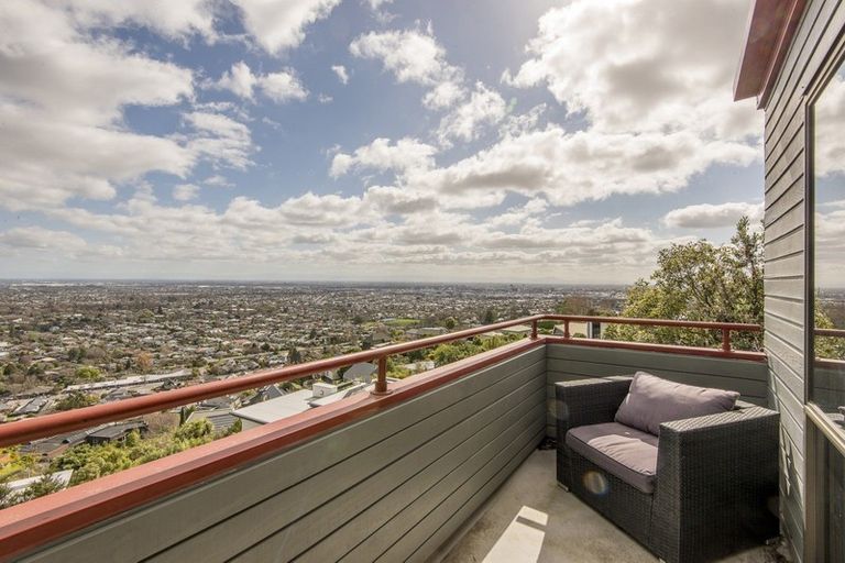 Photo of property in 27b Lookaway Place, Huntsbury, Christchurch, 8022