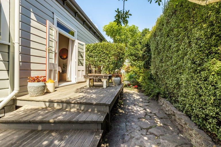 Photo of property in 913 Fitzroy Avenue, Mahora, Hastings, 4120