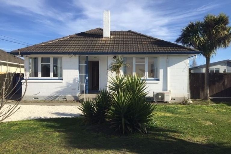 Photo of property in 116 Aldershot Street, Aranui, Christchurch, 8061