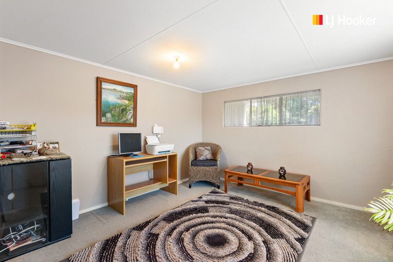 Photo of property in 10 Walton Park Avenue, Fairfield, Dunedin, 9018