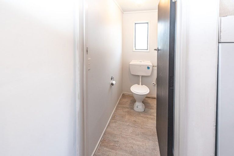 Photo of property in 21 Manuka Street, Castlecliff, Whanganui, 4501