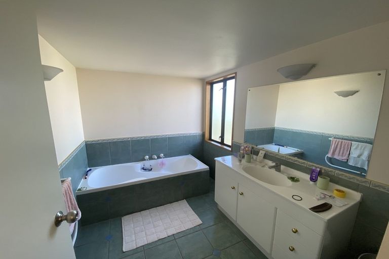 Photo of property in 74 Muir Avenue, Halswell, Christchurch, 8025