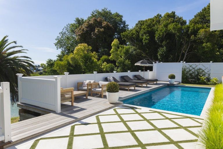 Photo of property in 46 Stout Street, Whataupoko, Gisborne, 4010