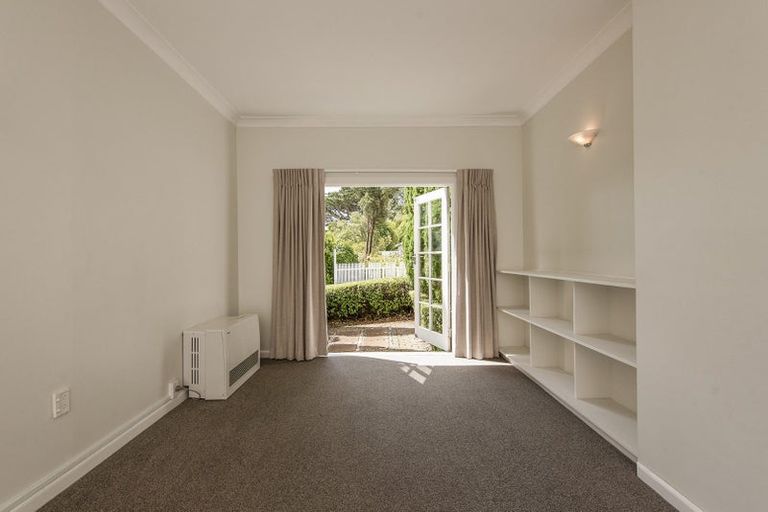 Photo of property in 1/18 Ponsonby Road, Karori, Wellington, 6012
