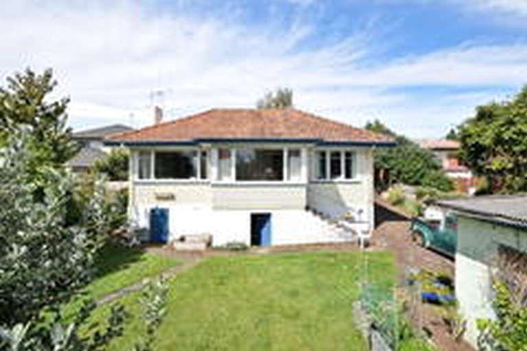 Photo of property in 21 Hillcrest Road, Hillcrest, Hamilton, 3216