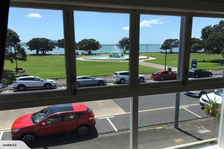 Photo of property in 4/39 Tamaki Drive, Mission Bay, Auckland, 1071