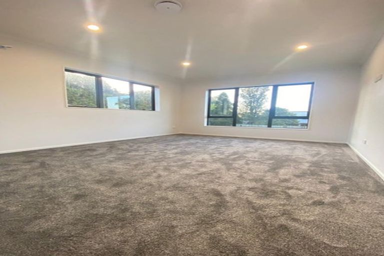 Photo of property in 1 Butterworth Avenue, Opaheke, Papakura, 2113