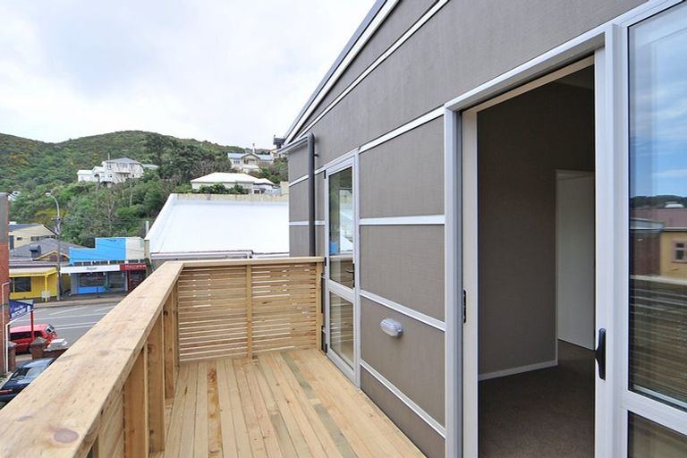 Photo of property in 9/123 The Parade, Island Bay, Wellington, 6023