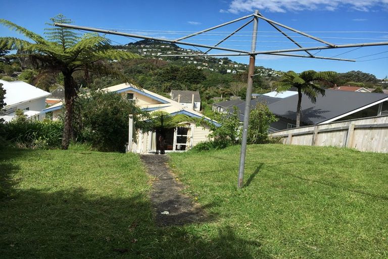 Photo of property in 73 Standen Street, Karori, Wellington, 6012