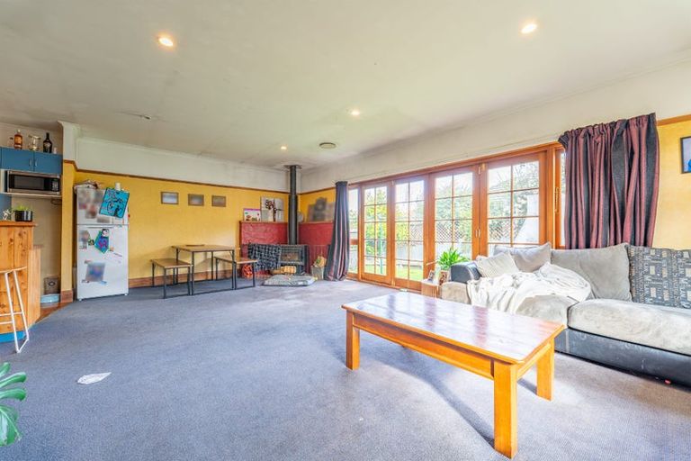Photo of property in 74 Avenue Road, West End, Timaru, 7910