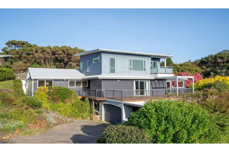 Photo of property in 84 Rangitane Loop Road, Kerikeri, 0294