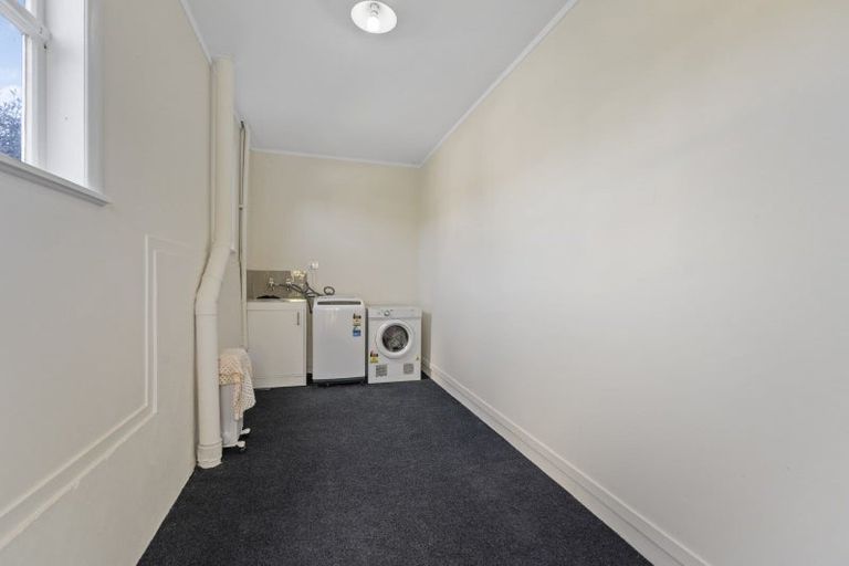 Photo of property in 19 Taupiri Crescent, Titahi Bay, Porirua, 5022