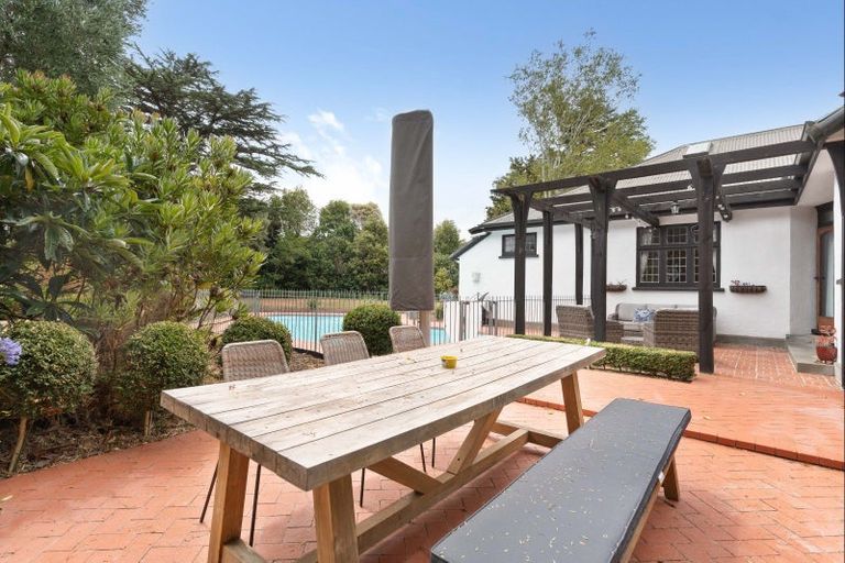 Photo of property in 9 Terrace End, Lansdowne, Masterton, 5810