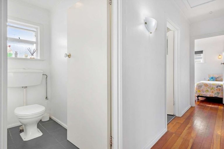 Photo of property in 902 Nelson Street North, Mahora, Hastings, 4120