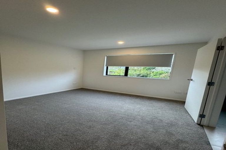 Photo of property in 47a Crestview Rise, Papakura, 2110