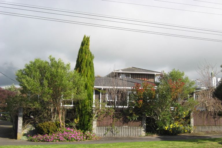 Photo of property in 229 Omata Road, Spotswood, New Plymouth, 4310