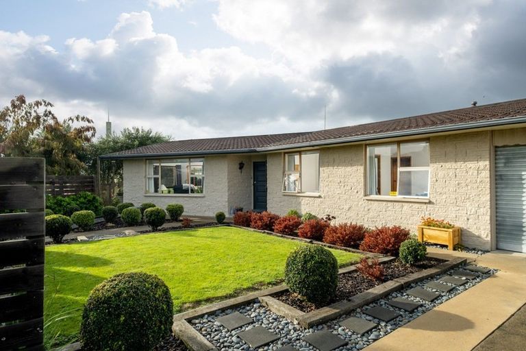 Photo of property in 2 Mason Street, Riverdale, Gisborne, 4010