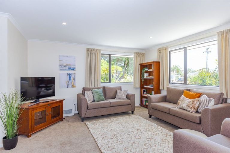 Photo of property in 48 Thatcher Street, Castlecliff, Whanganui, 4501