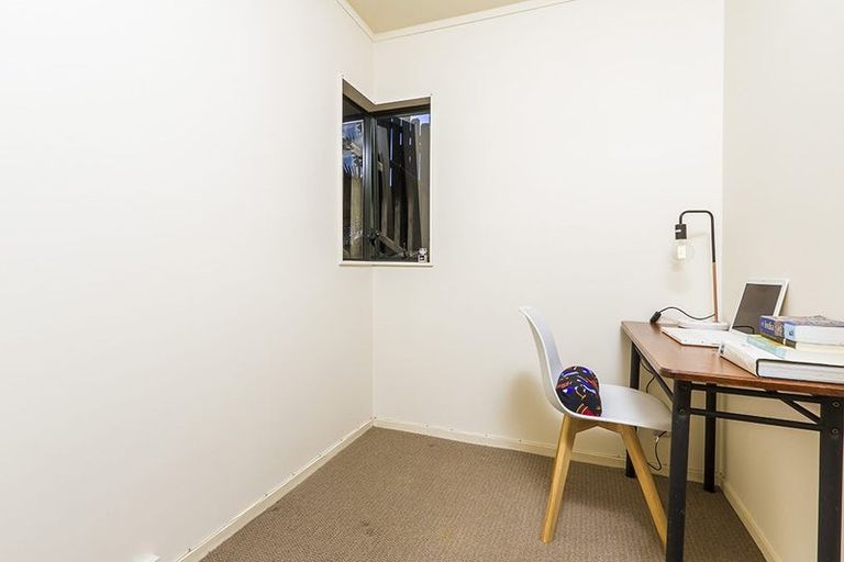 Photo of property in 19/19 Bush View Lane, Northcote Point, Auckland, 0627