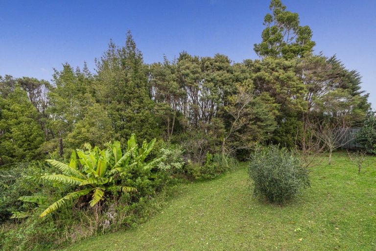 Photo of property in 16 Rabbit Way, Whitianga, 3510