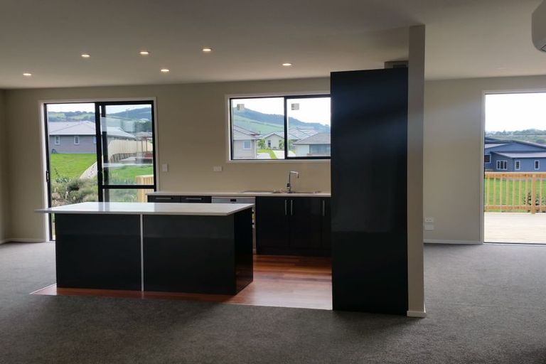 Photo of property in 64 Helenslee Road, Pokeno, 2402