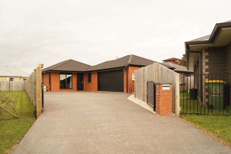 Photo of property in 9 Christobel Circle, Huntington, Hamilton, 3210