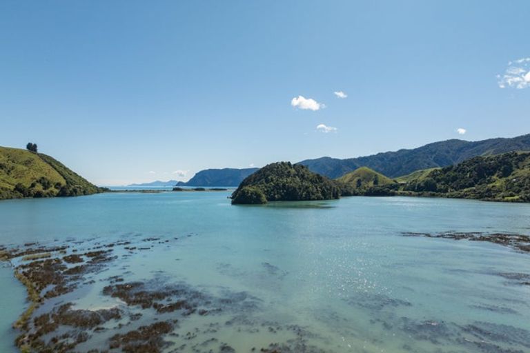 Photo of property in 580 Cable Bay Road, Cable Bay, Nelson, 7071