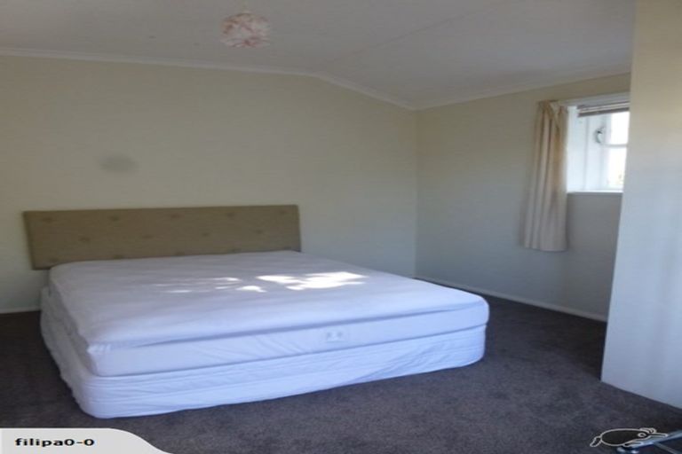 Photo of property in 156a Queens Drive, Lyall Bay, Wellington, 6022