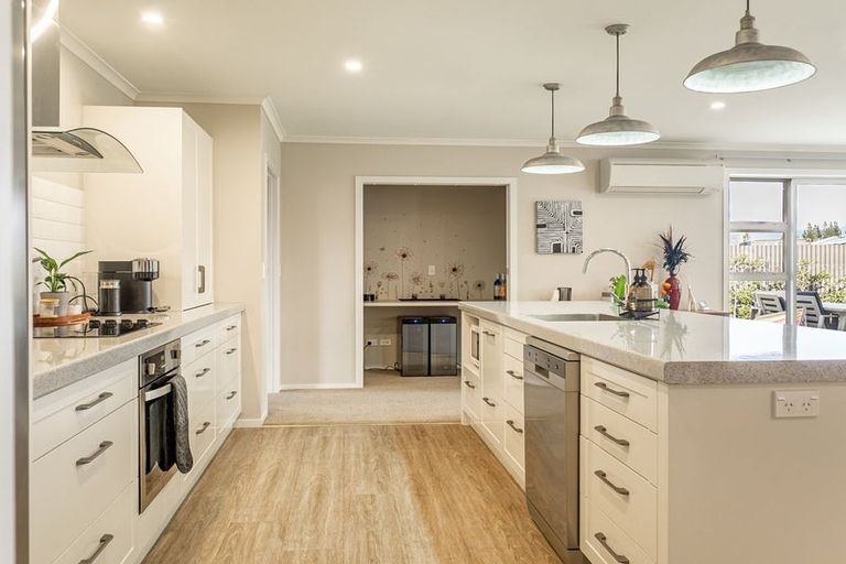 Photo of property in 6 Unwin Place, Twizel, 7901