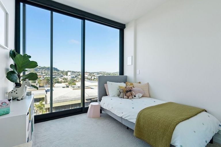 Photo of property in Crest Apartments, 407/199 Great North Road, Grey Lynn, Auckland, 1021