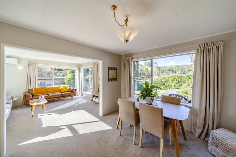 Photo of property in 74 Greenwood Road, Havelock North, 4130