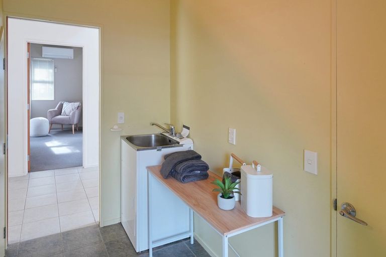 Photo of property in 120 Lonsdale Street, New Brighton, Christchurch, 8083