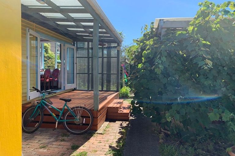 Photo of property in 26 Morris Street, Marton, 4710