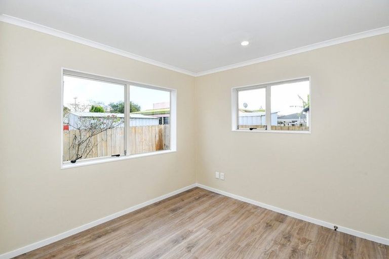 Photo of property in 1/36a Kenderdine Road, Papatoetoe, Auckland, 2025