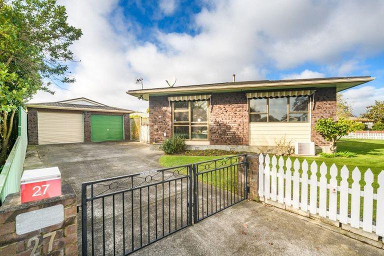 Photo of property in 27 Amberley Avenue, Westbrook, Palmerston North, 4412