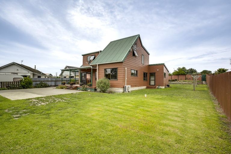 Photo of property in 404 Main North Road, Bay View, Napier, 4104