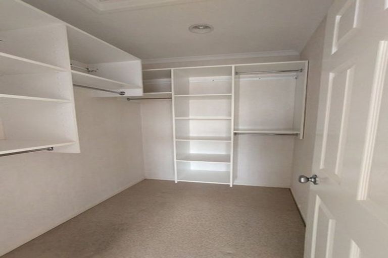 Photo of property in 6 Belsera Court, Northpark, Auckland, 2013