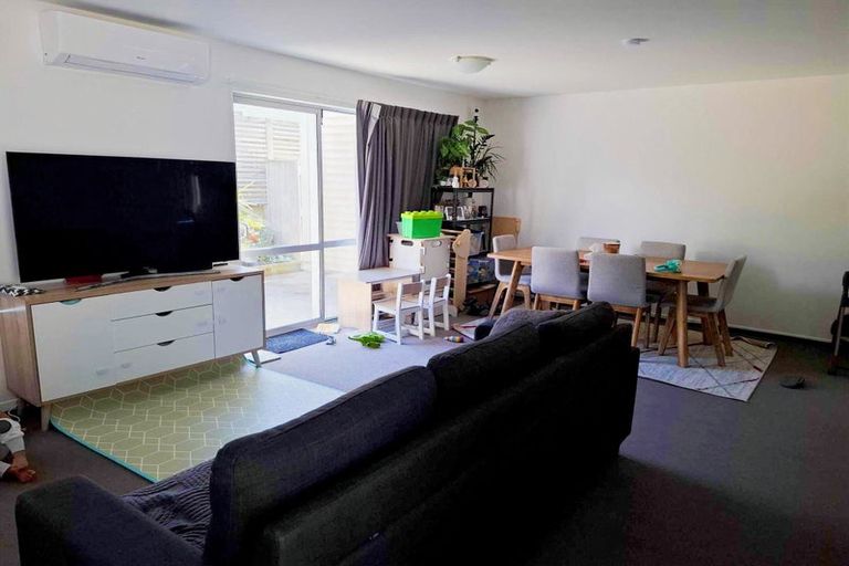 Photo of property in 2/44 Owen Street, Newtown, Wellington, 6021