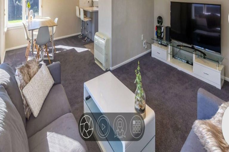 Photo of property in 6 Kinnaird Place, Hillmorton, Christchurch, 8025