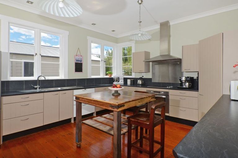 Photo of property in 57 Clapham Road, Whareora, Whangarei, 0175