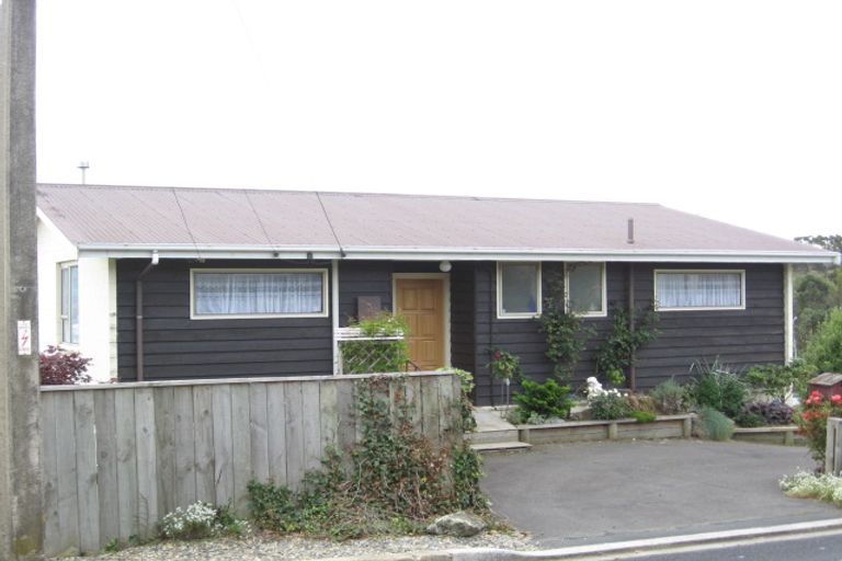 Photo of property in 11 Clyde Street, Kinmont Park, Mosgiel, 9024