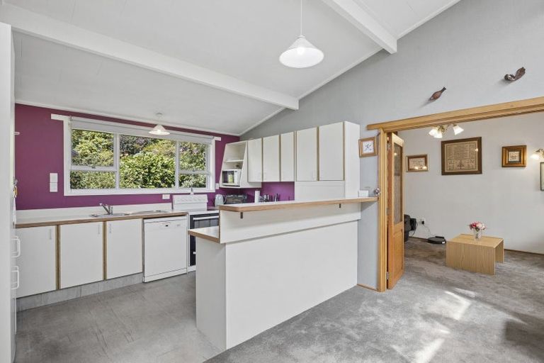 Photo of property in 34 Pioneer Crescent, Helensburgh, Dunedin, 9010