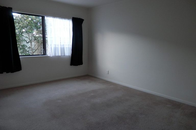 Photo of property in 3 Macalister Place, Miramar, Wellington, 6022