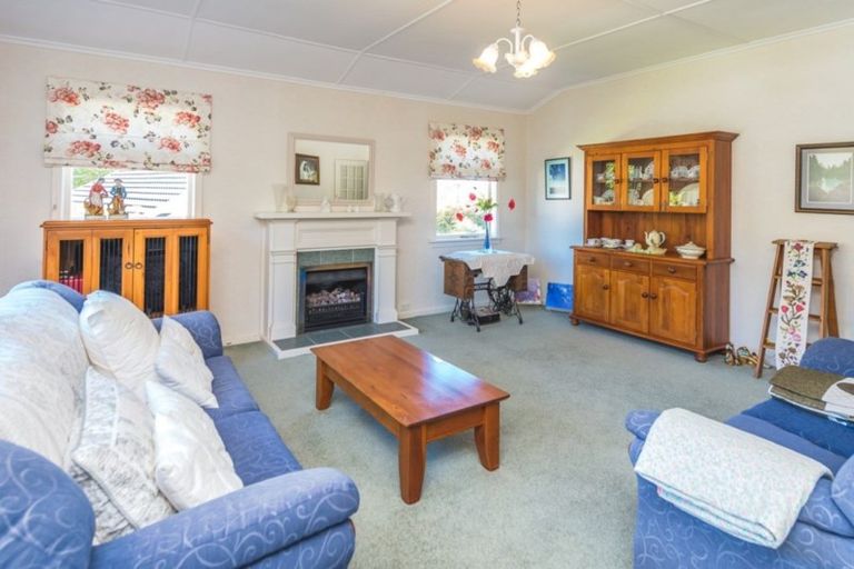 Photo of property in 20 Kent Road, Saint Johns Hill, Whanganui, 4501