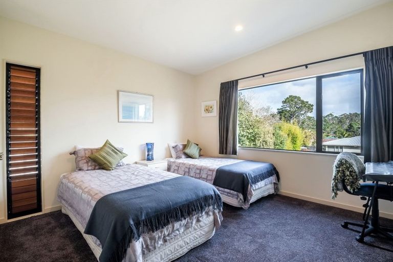 Photo of property in 1 Kahikatea Close, Campbells Bay, Auckland, 0630