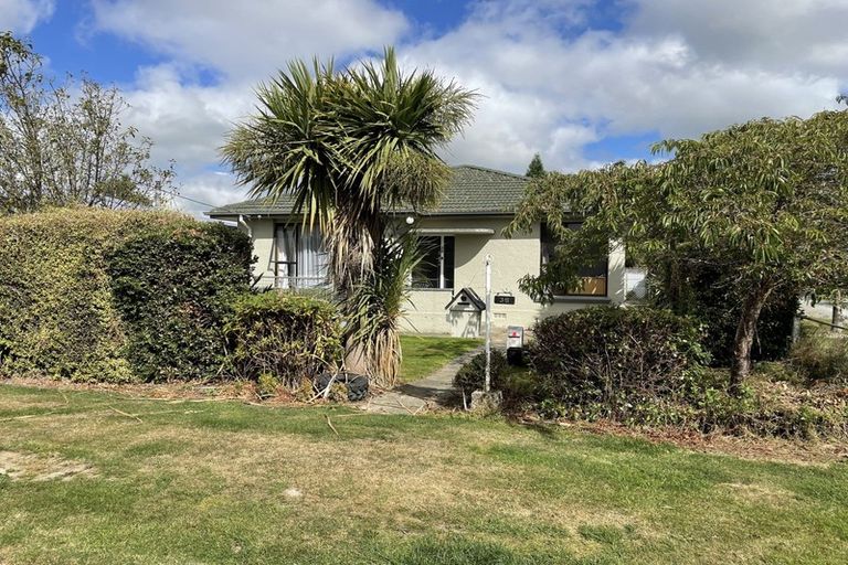 Photo of property in 36 Mackenzie Street, Winton, 9720