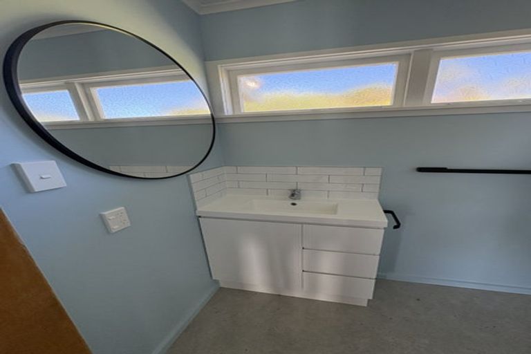 Photo of property in 1/4 George Street, Hospital Hill, Napier, 4110